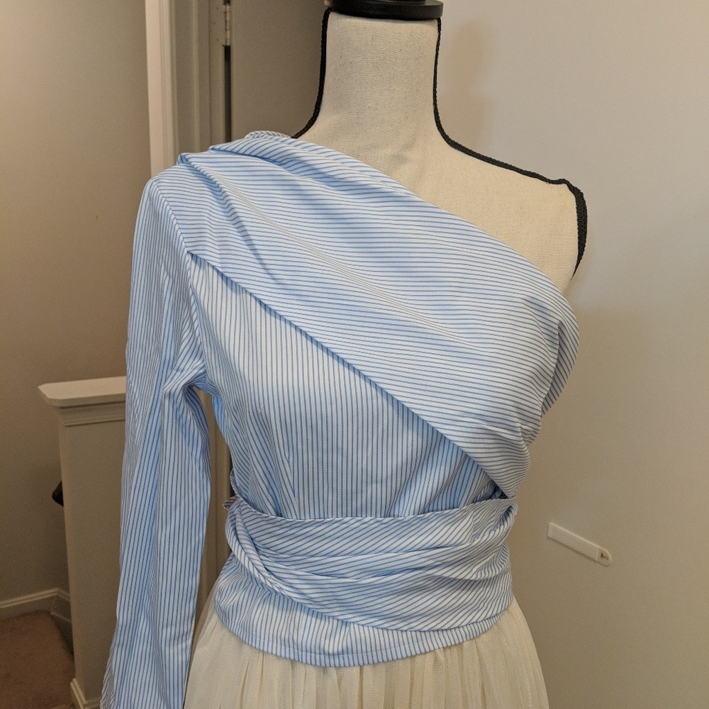 One sleeve wrap waist top - offers welcome